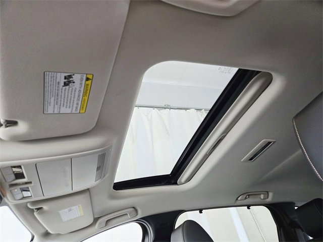 New 2025 MAZDA CX-90 Plug-In Hybrid w/ Preferred image 6