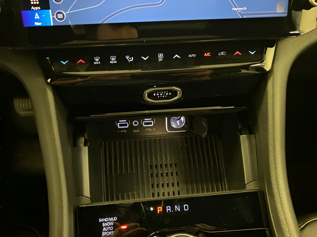 New 2026 Jeep Grand Cherokee L Limited AWD/4WD image 13