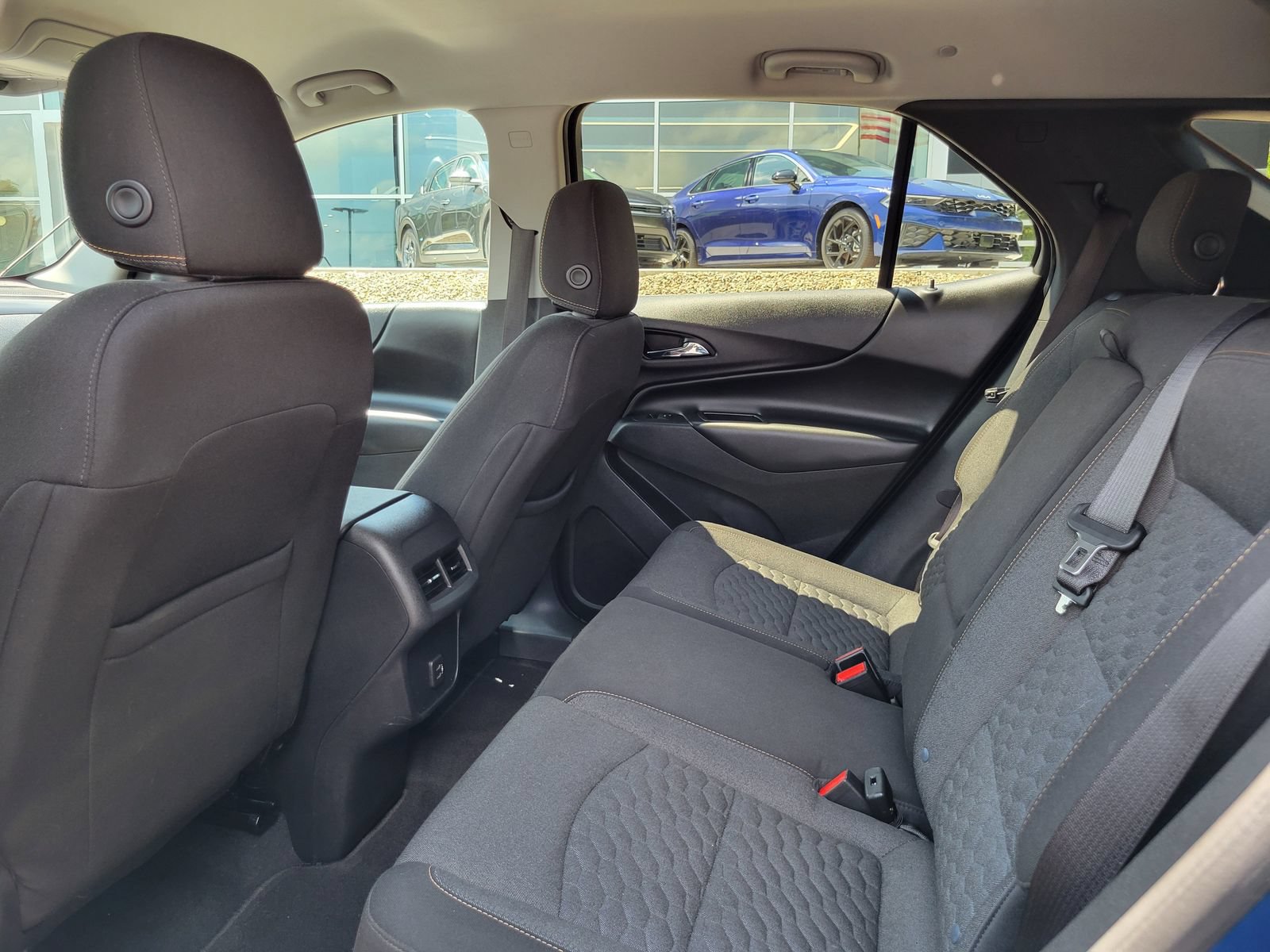 Used 2020 Chevrolet Equinox LT FWD image 25