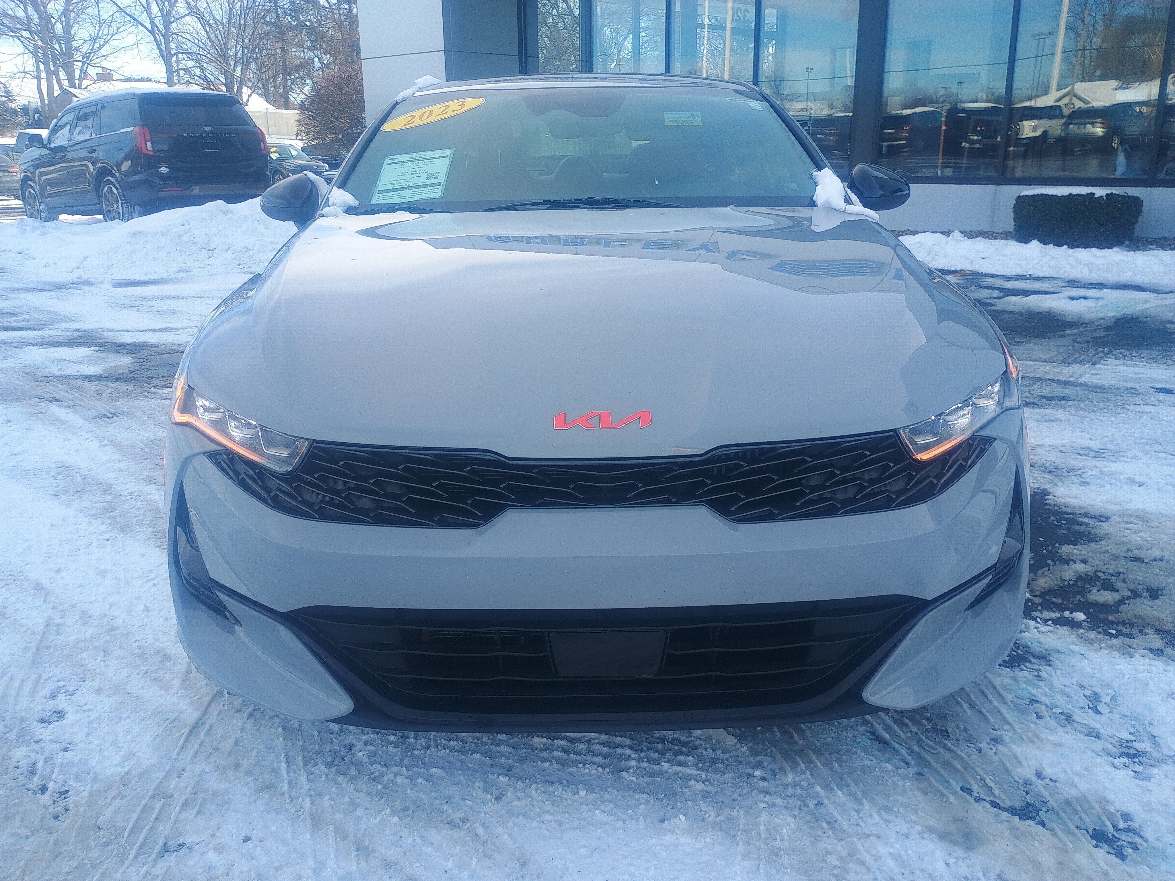 Used 2023 Kia K5 GT-Line w/ GT-Line Premium Package image 2