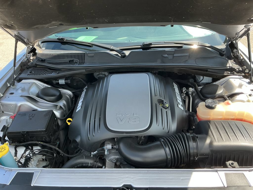 Certified 2018 Dodge Challenger R/T RWD image 24