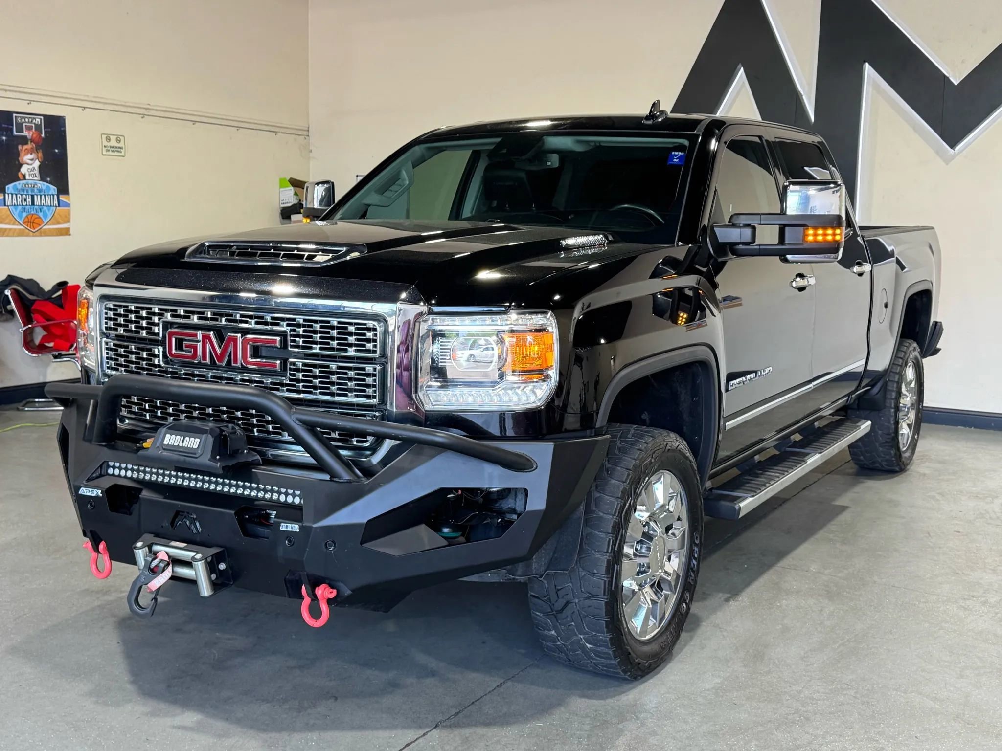 Used 2019 GMC Sierra 2500 Denali w/ Duramax Plus Package