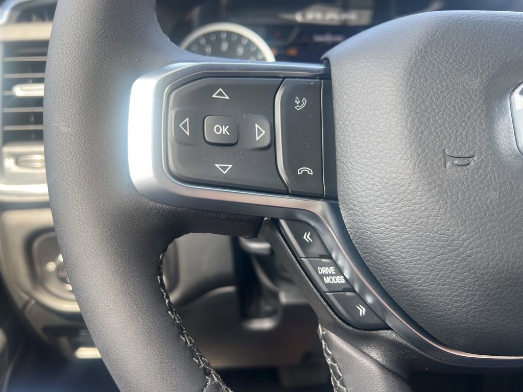 New 2026 RAM 1500 4x4 Crew Cab image 20