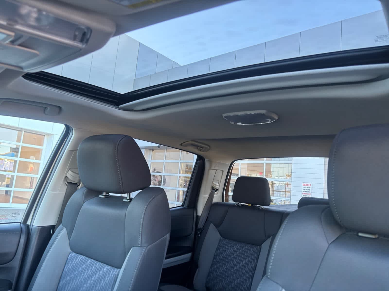 Used 2020 Toyota Tundra 4x4 CrewMax image 23