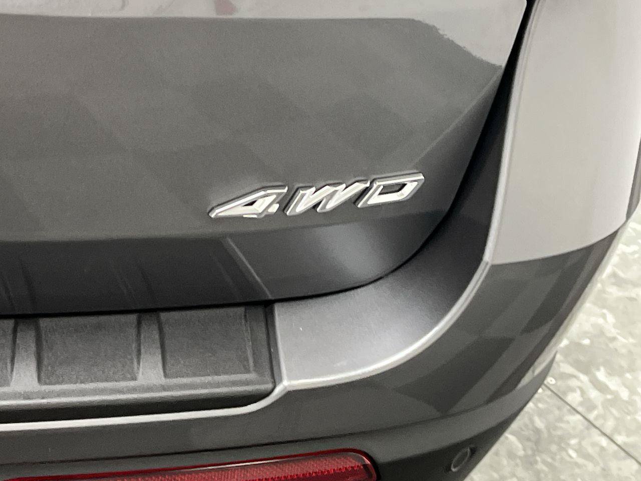 Certified 2025 Ford Explorer ST-Line AWD/4WD image 34
