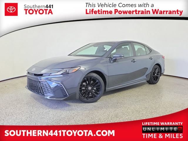 Used 2025 Toyota Camry SE