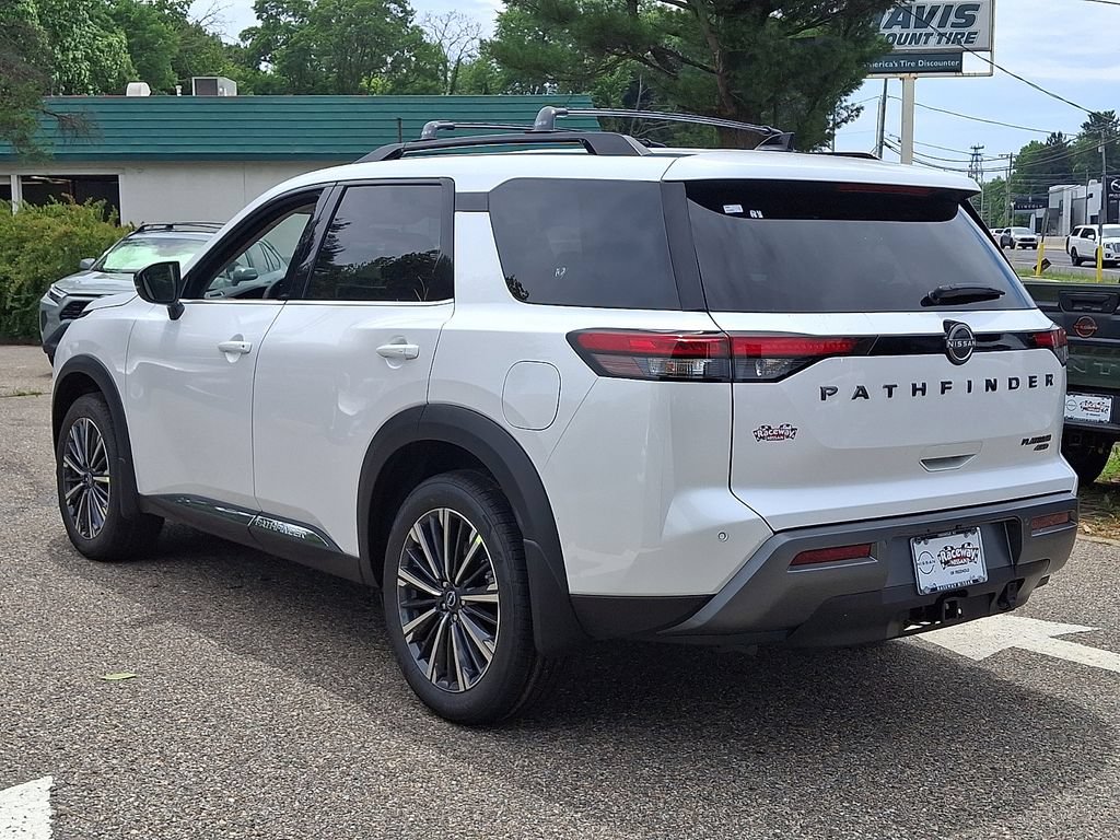 New 2026 Nissan Pathfinder Platinum w/ Lighting Package AWD/4WD image 4