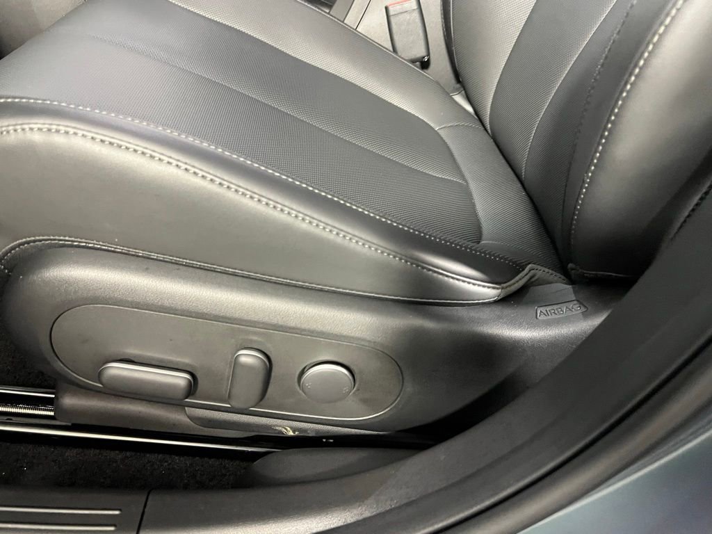 Used 2025 Hyundai Ioniq 5 SEL image 24