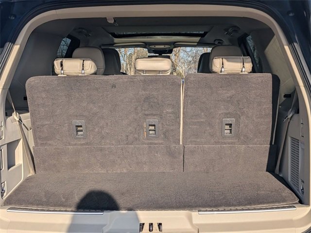 Used 2020 Lincoln Navigator Reserve w/ Luxury Package image 31