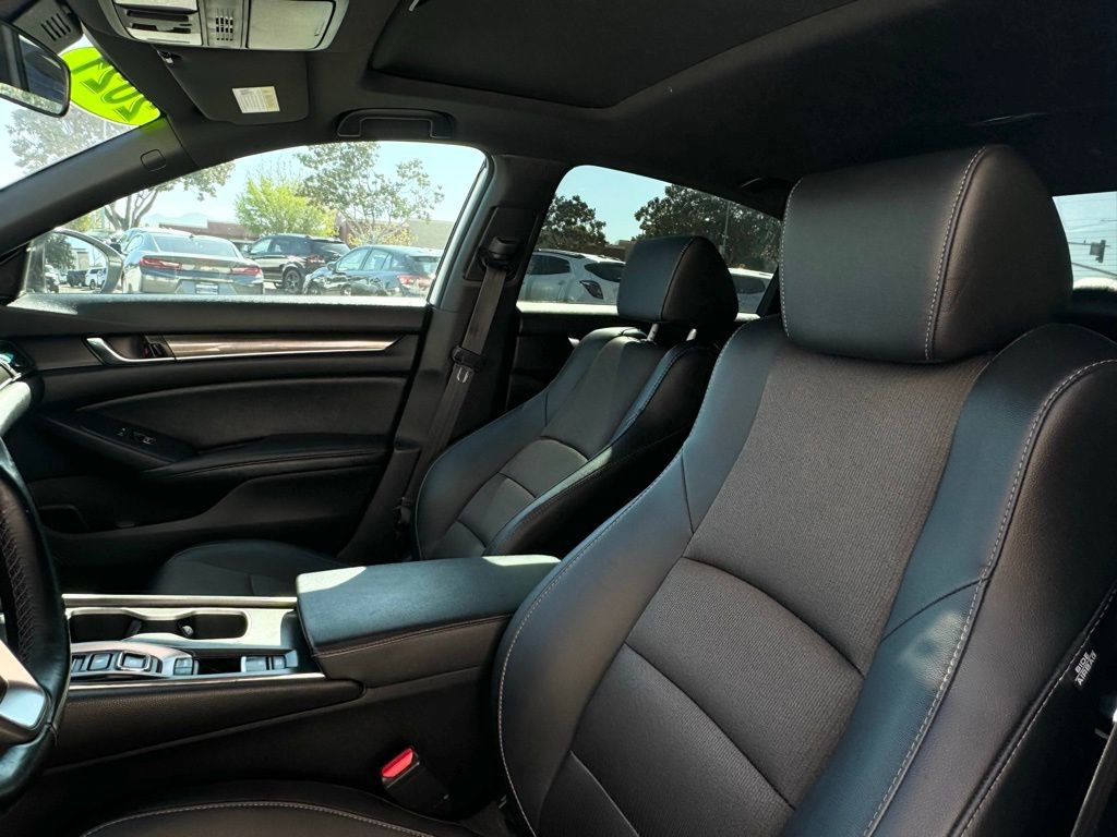 Used 2021 Honda Accord Sport image 14