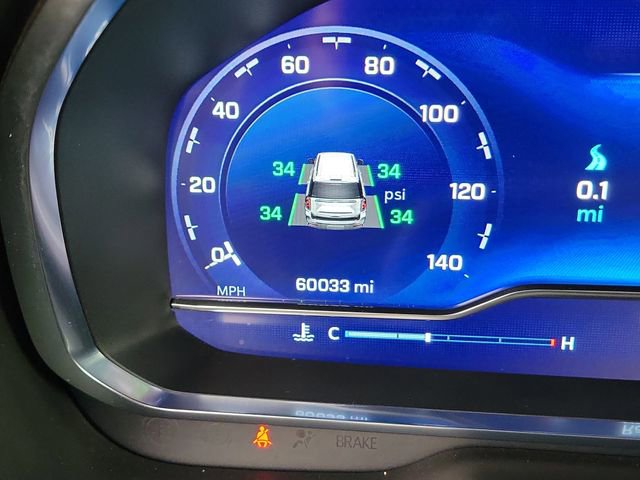 Certified 2023 Chevrolet Suburban Premier image 33