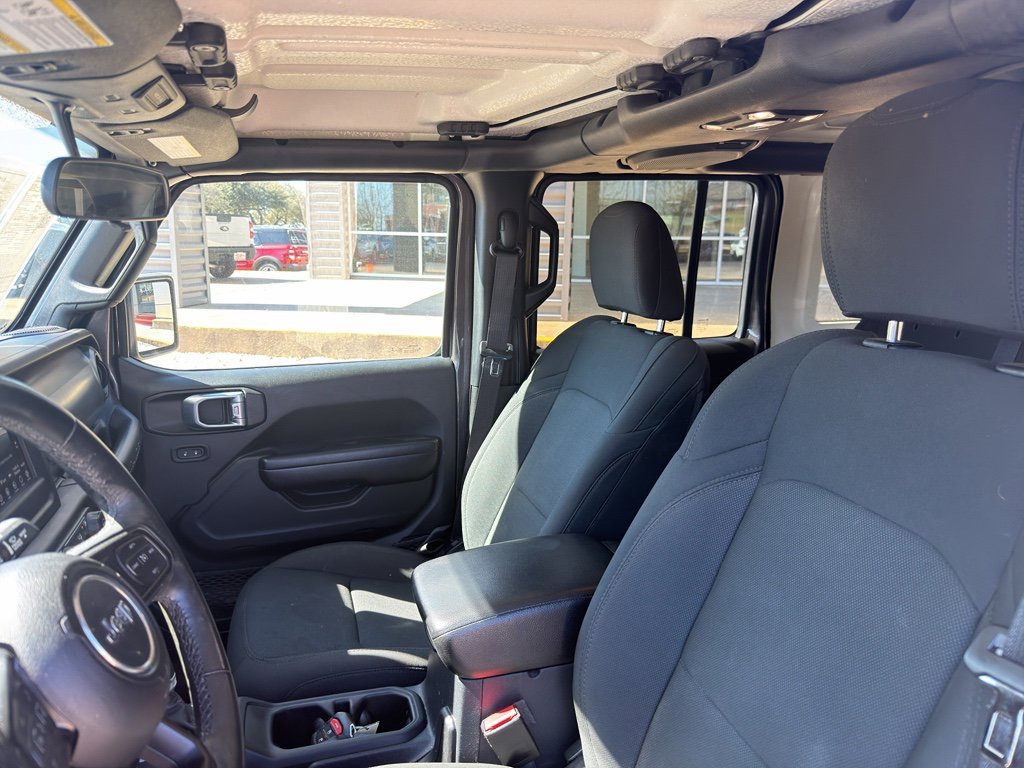 Used 2021 Jeep Wrangler Unlimited Sport image 24