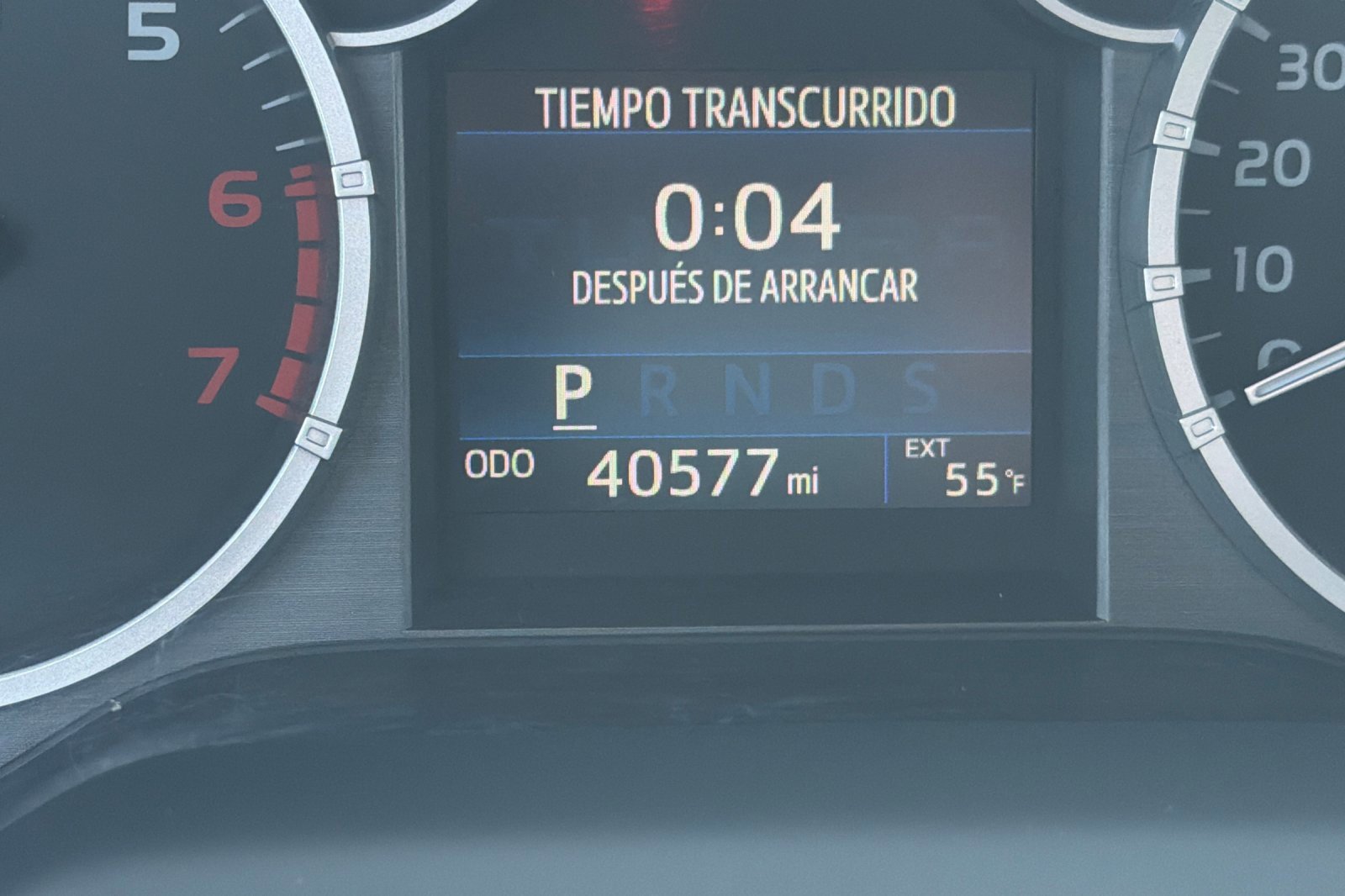 Used 2017 Toyota Tundra SR5 w/ SR5 Upgrade Package image 23