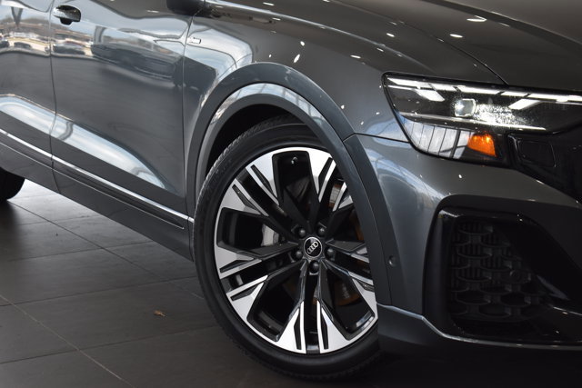 Certified 2025 Audi Q8 Premium Plus w/ Premium Plus Package AWD/4WD image 3