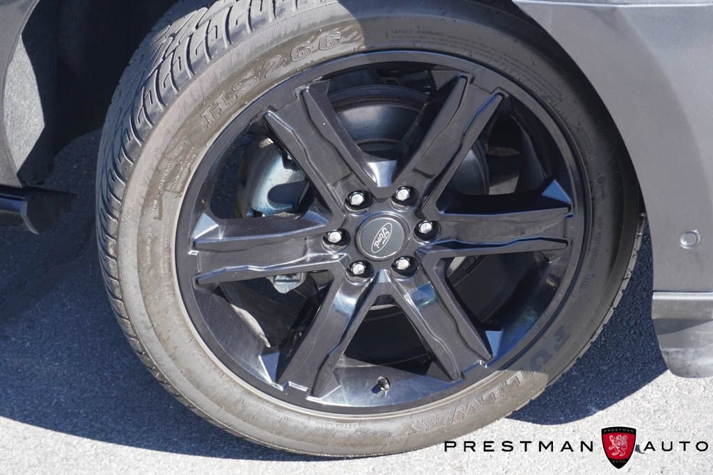 Used 2019 Ford Expedition Limited w/ Equipment Group 303A AWD/4WD image 15