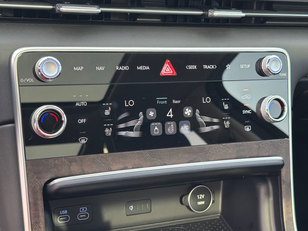 Used 2025 Genesis GV80 3.5T Advanced image 31