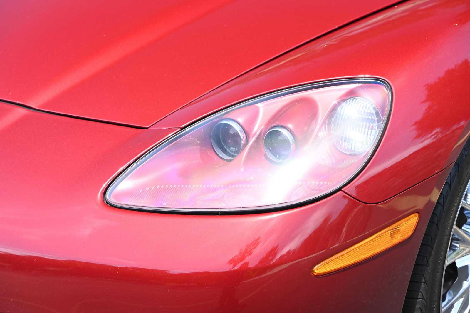 Used 2006 Chevrolet Corvette Convertible w/ Preferred Equipment Group RWD image 13