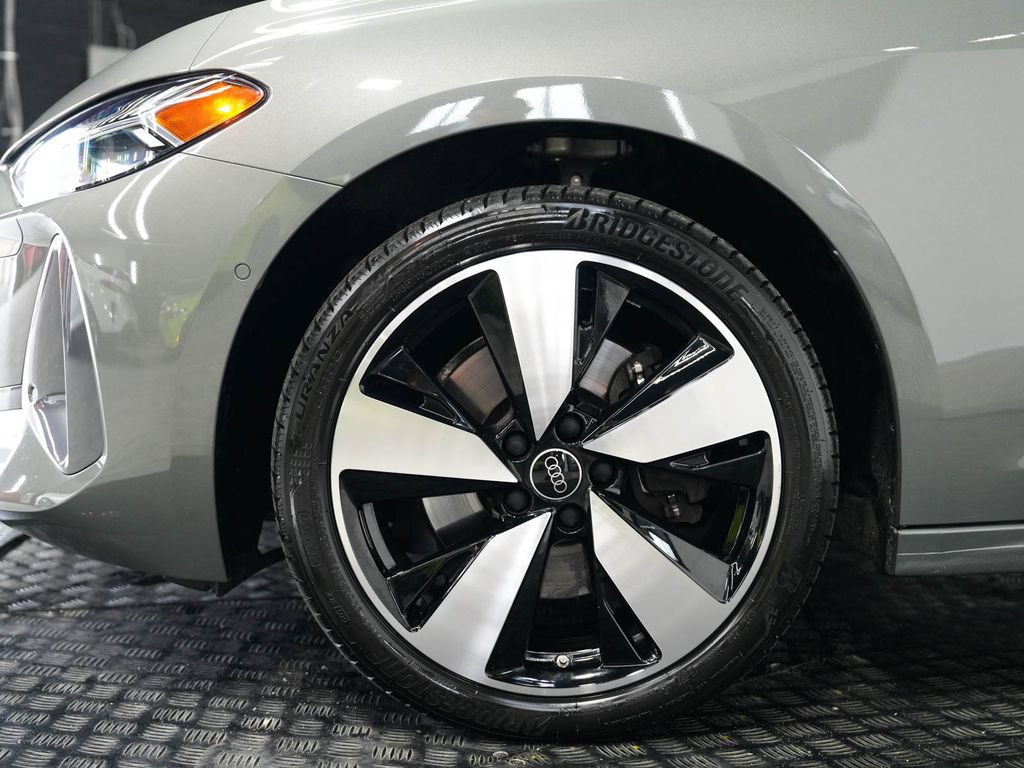 Used 2025 Audi A5 Premium Plus w/ Premium Plus AWD/4WD image 9