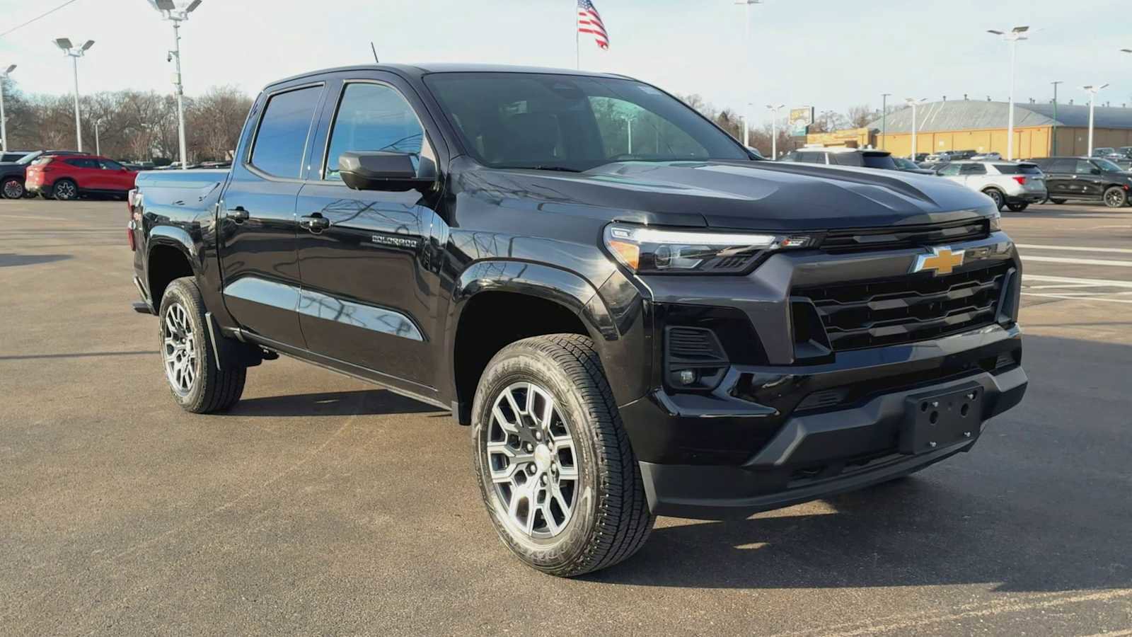 Used 2023 Chevrolet Colorado LT w/ LT Convenience Package III image 8