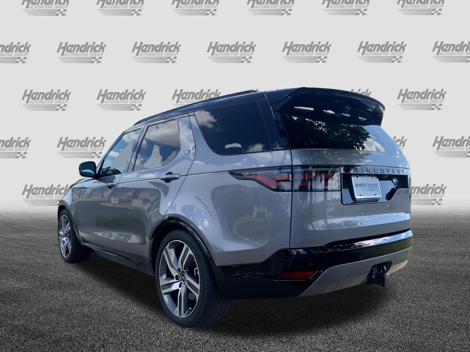 Used 2022 Land Rover Discovery HSE R-Dynamic AWD/4WD image 8