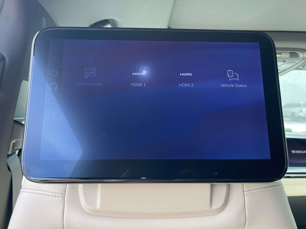 New 2026 Cadillac Escalade ESV Sport image 18