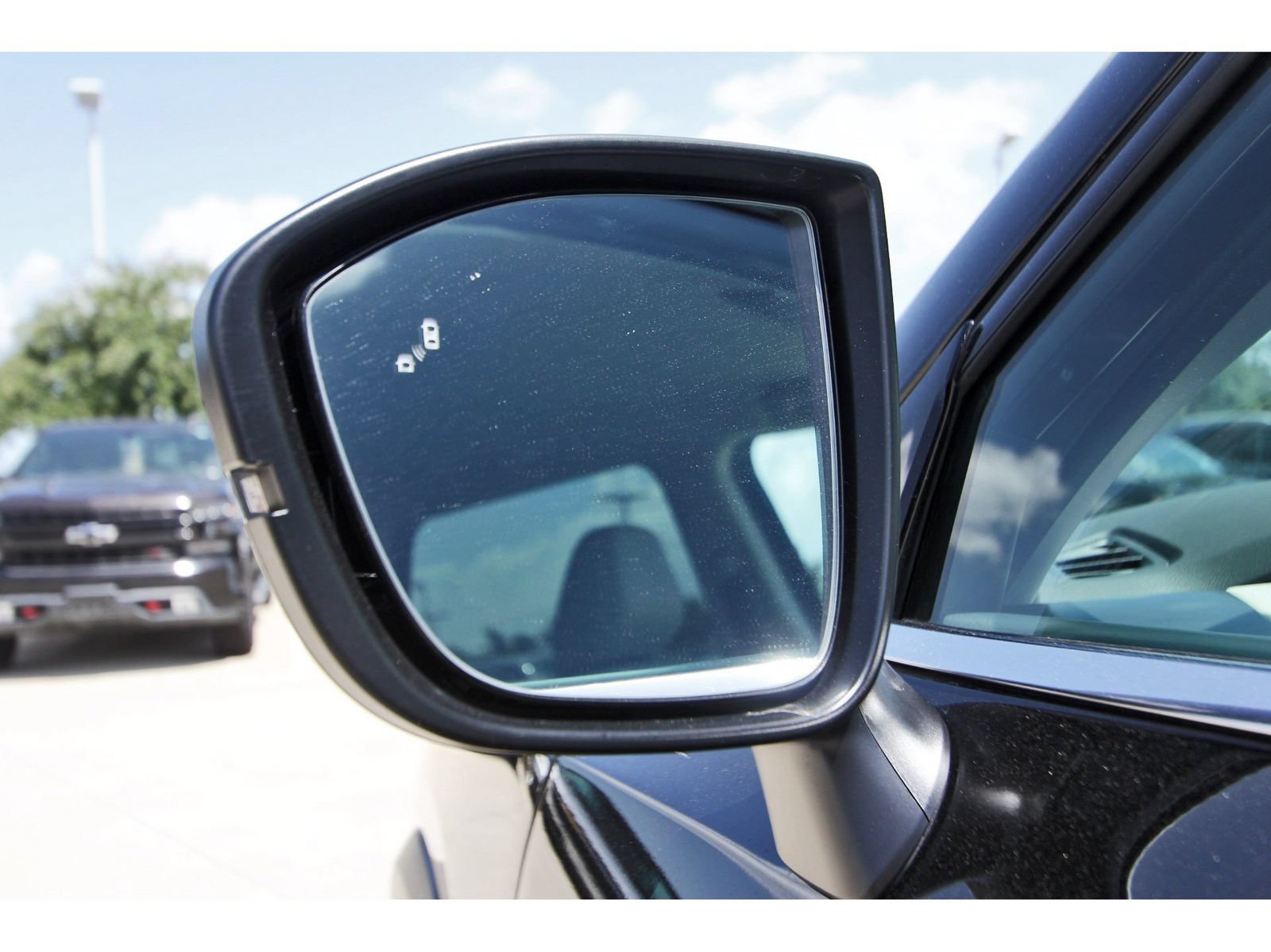 Certified 2026 Nissan Pathfinder SL AWD/4WD image 11