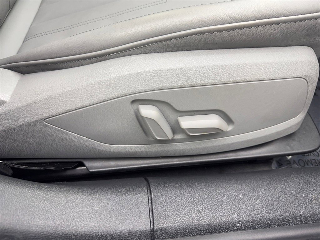 Used 2022 Audi A4 2.0T Premium Plus w/ Premium Plus Package image 48