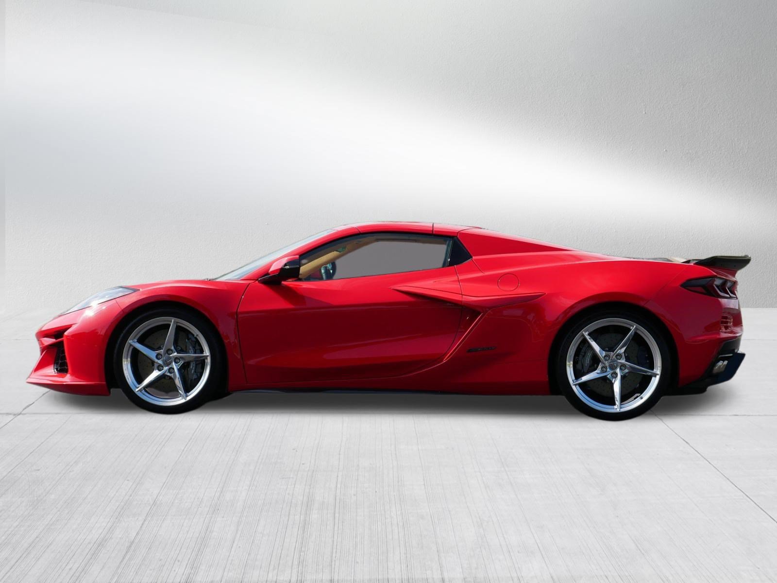 Used 2025 Chevrolet Corvette E-Ray AWD/4WD image 4