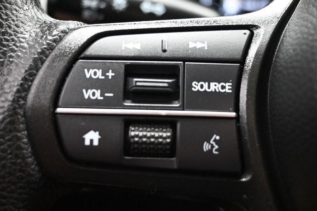 Used 2025 Honda HR-V LX image 17