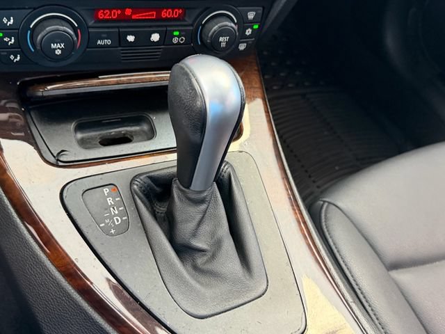 Used 2006 BMW 330i Sedan RWD image 18