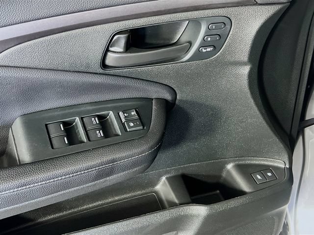 Used 2023 Honda Passport EX-L image 12