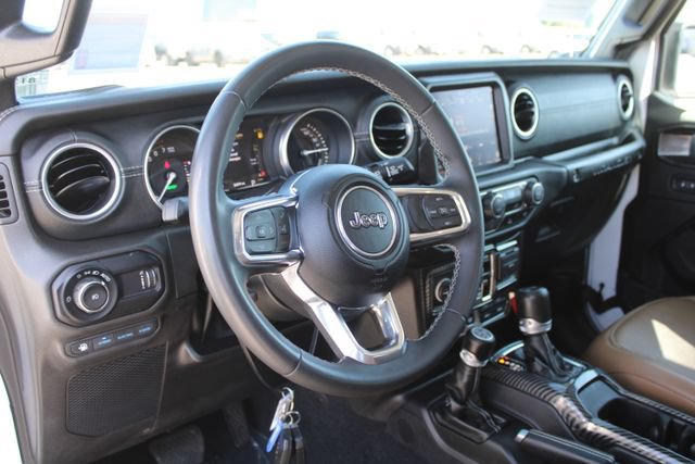 Used 2023 Jeep Wrangler Unlimited Rubicon 4xe AWD/4WD image 16
