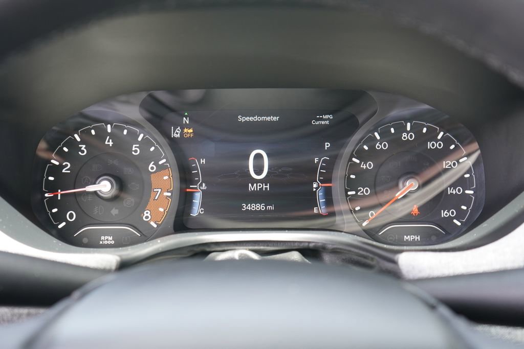 Used 2023 Jeep Compass Latitude AWD/4WD image 18