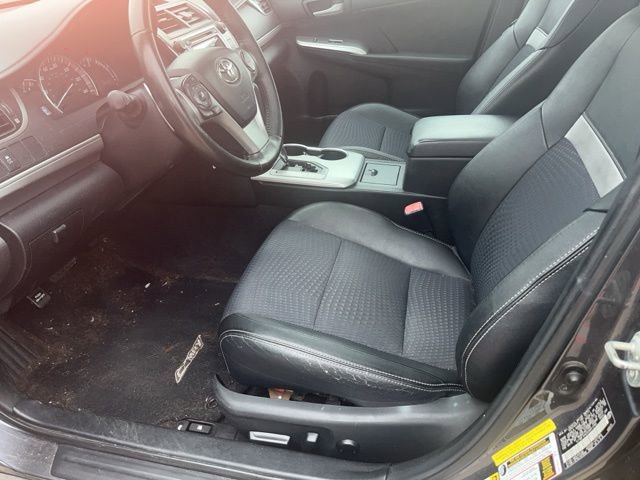 Used 2012 Toyota Camry SE FWD image 9