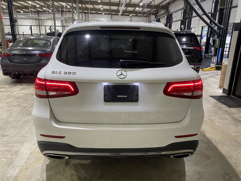 Used 2016 Mercedes-Benz GLC 300 image 17