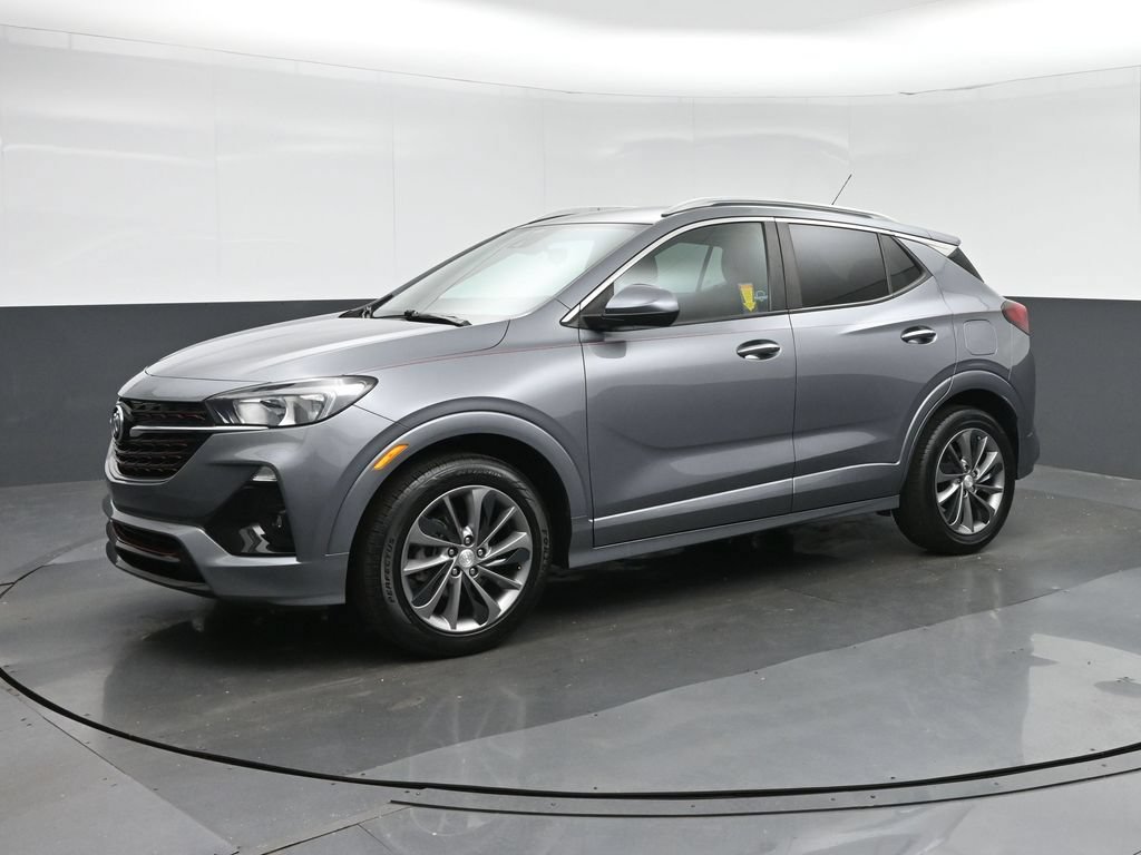 Used 2021 Buick Encore GX Select w/ Sport Touring Package FWD image 3