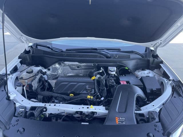 Used 2025 Chevrolet Trax LT FWD image 42