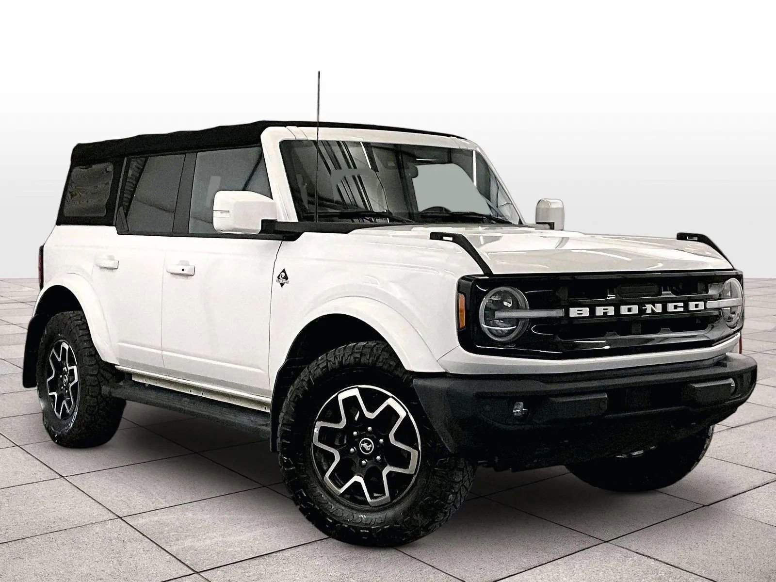 Certified 2021 Ford Bronco Outer Banks AWD/4WD image 2