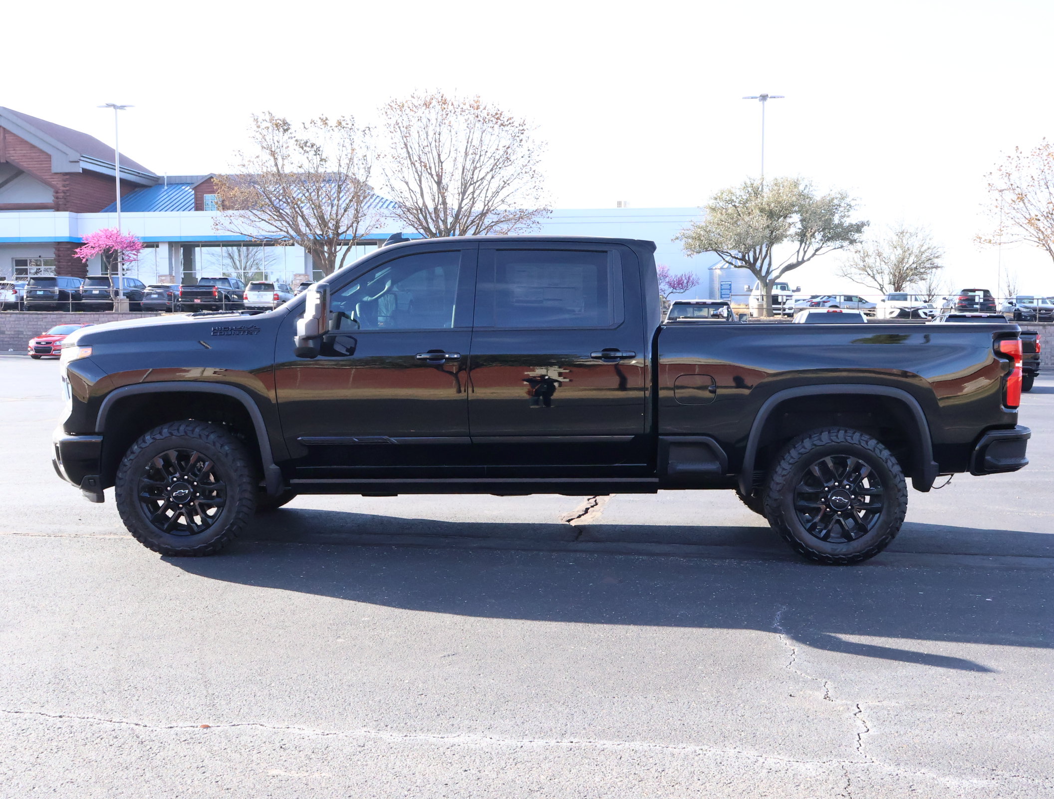 New 2026 Chevrolet Silverado 2500 High Country w/ Midnight Edition AWD/4WD image 33