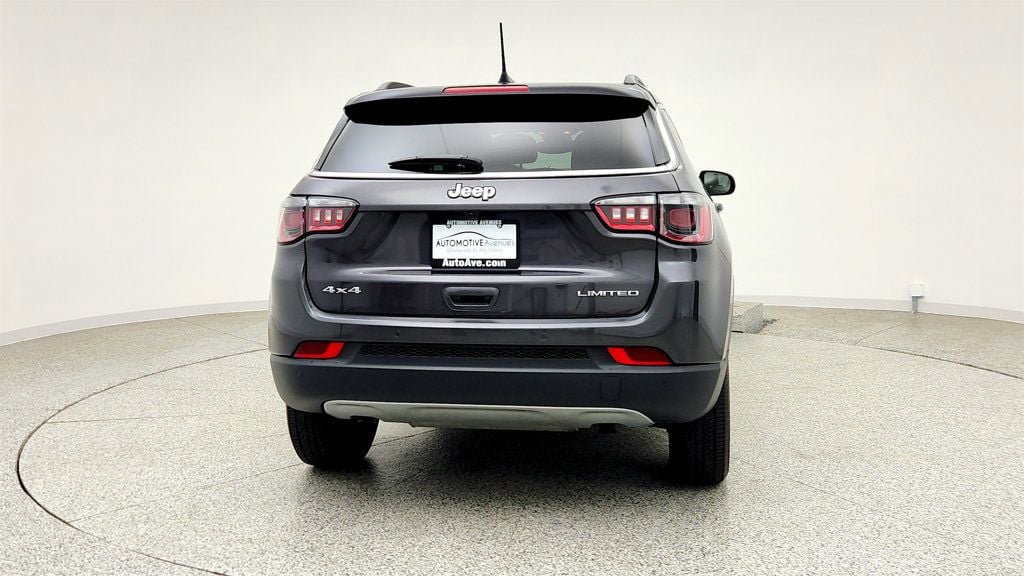 Used 2024 Jeep Compass Limited AWD/4WD image 6