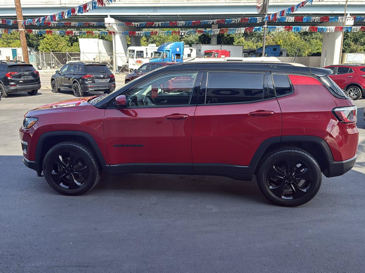 Used 2019 Jeep Compass Latitude AWD/4WD image 8