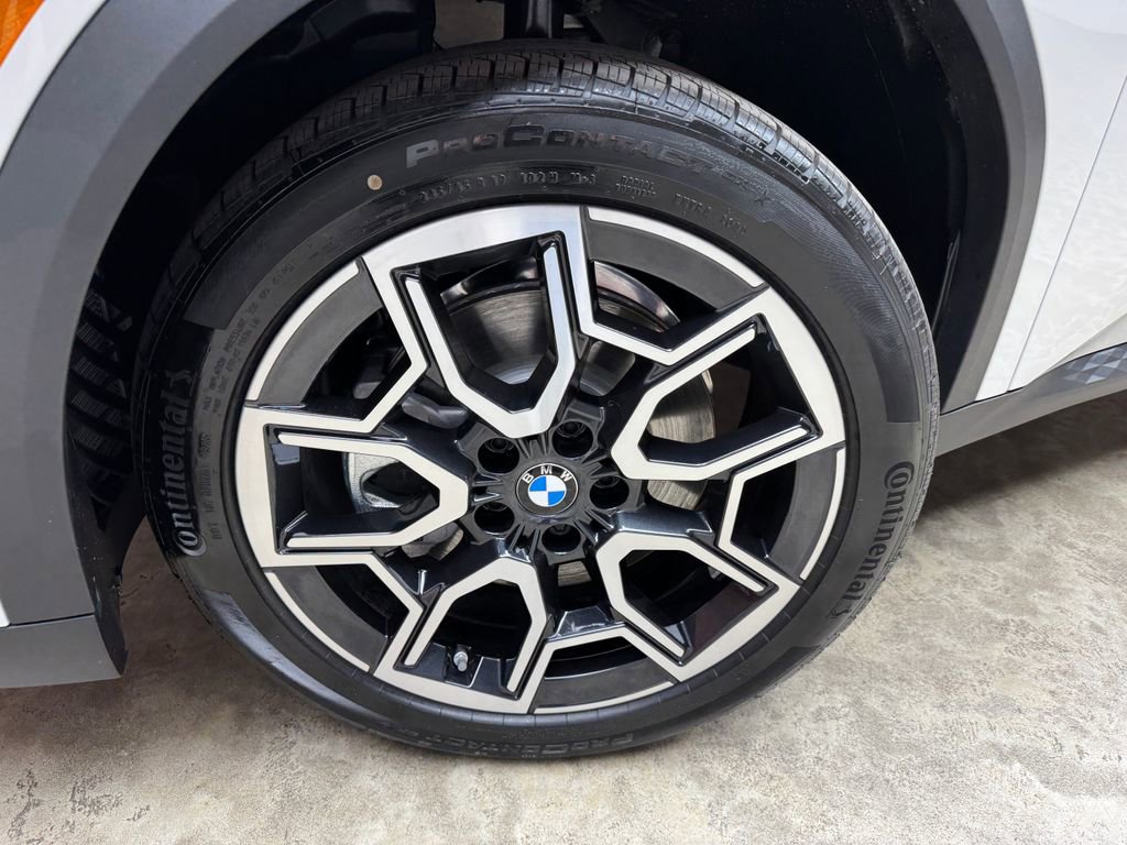 New 2026 BMW X2 xDrive28i w/ Technology Package image 28
