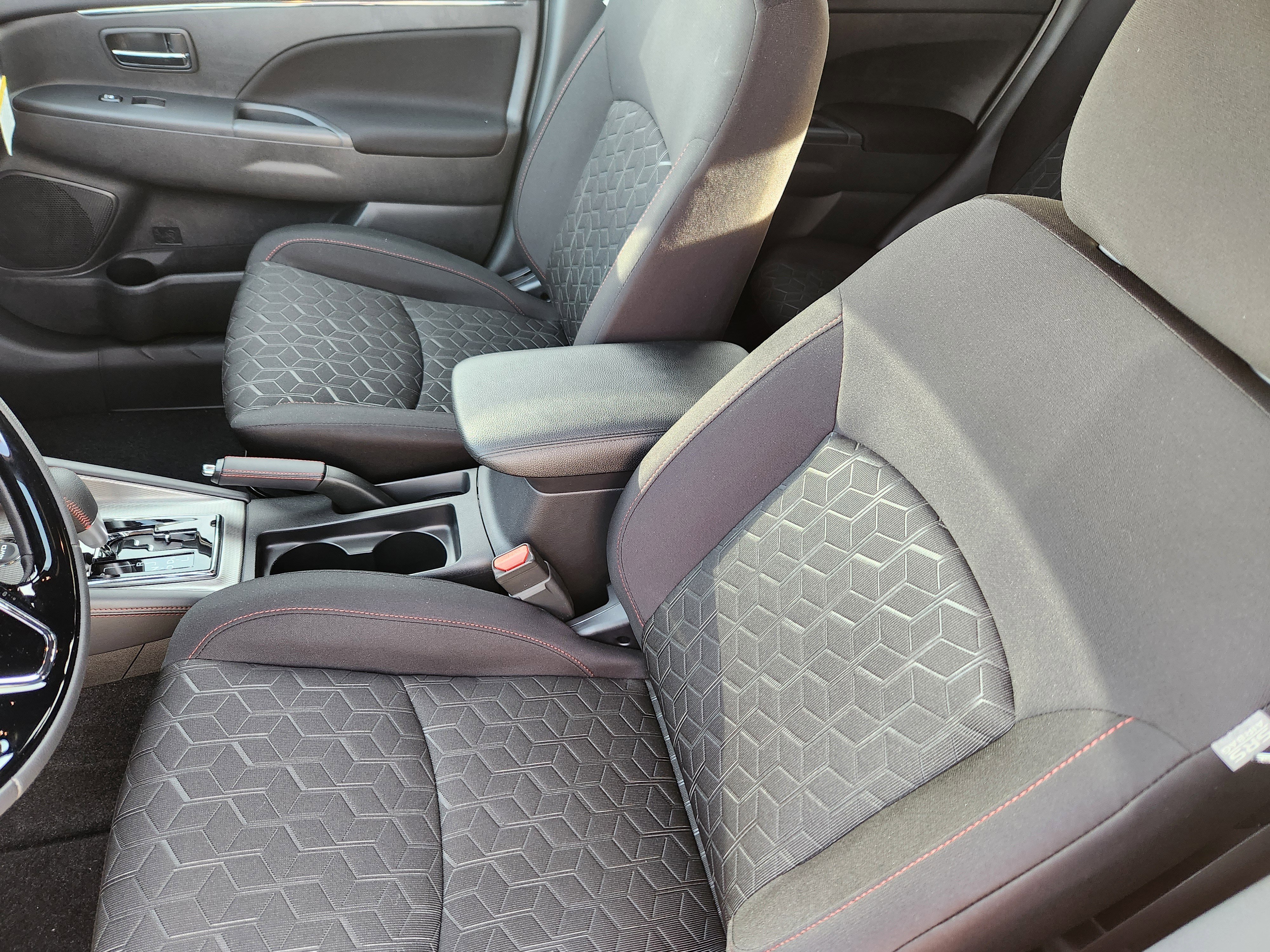 New 2025 Mitsubishi Outlander Sport AWD image 10