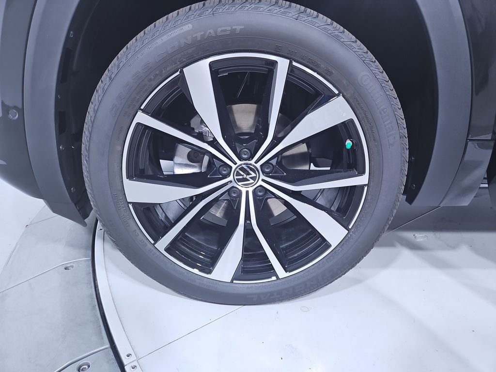 New 2026 Volkswagen Atlas SEL Premium R-Line image 27