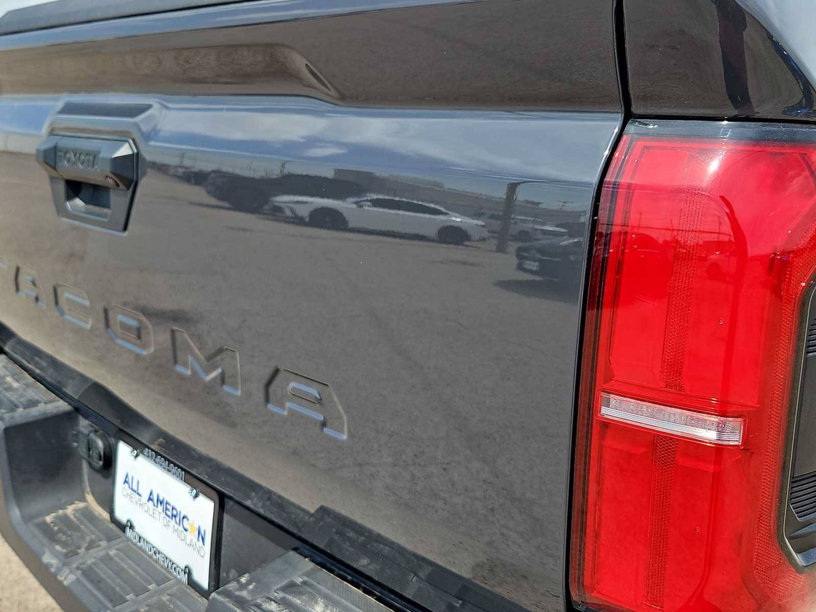 Used 2025 Toyota Tacoma 4x4 Double Cab image 23