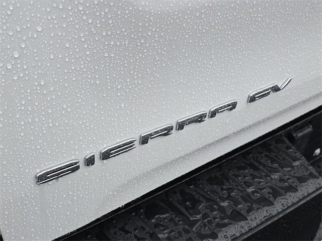 New 2025 GMC Sierra EV Denali image 32