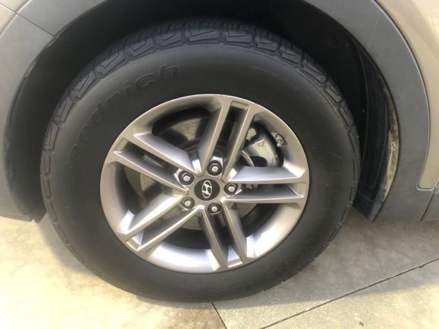 Used 2017 Hyundai Santa Fe Sport image 25