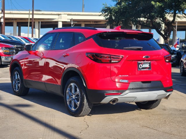Used 2024 Chevrolet Blazer LT FWD image 5