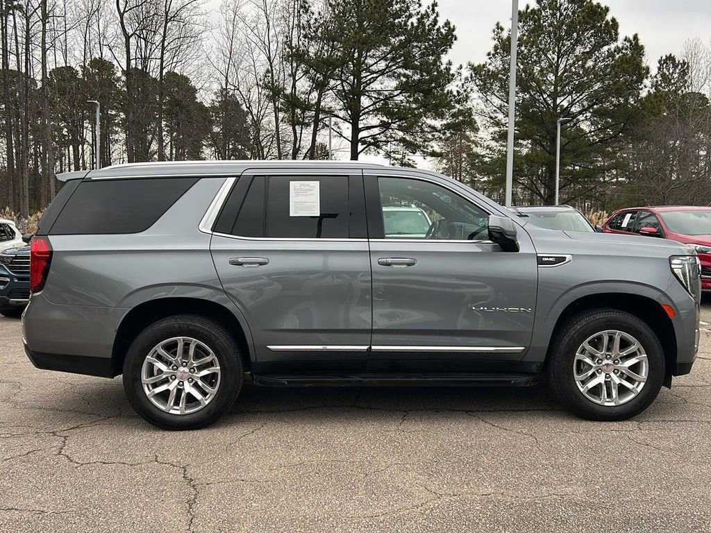 Used 2022 GMC Yukon SLT w/ SLT Luxury Package image 6