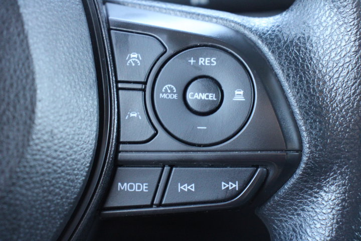 Used 2024 Toyota Corolla Cross AWD Hybrid image 23